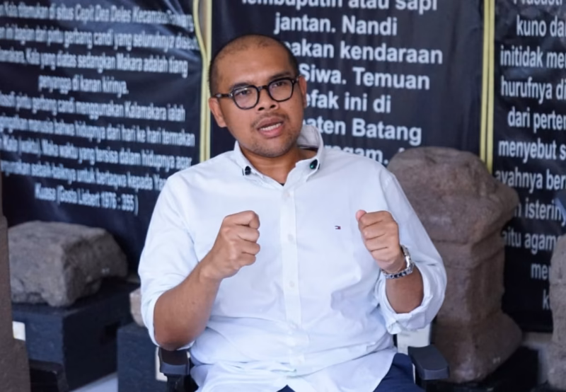Bupati Batang M Faiz Kurniawan menyiapkan strategi reward berupa bantuan intensif keuangan bagi desa yang tingkat angka putus sekolah terendah, Senin (4/5/26).
