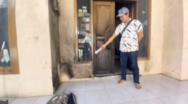 Petugas dari tim Inavis Polres Pekalongan melakukan olah TKP pasca kejadian yang berlangsung, Sabtu (9/5/26).