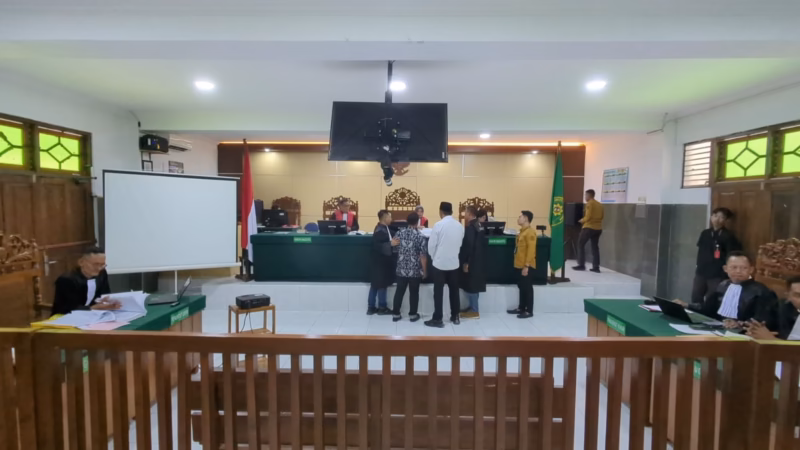 Suasana sidang dugaan penculikan Purwanto alias Gacon, pedagang martabak asal Kedungwuni, Pekalongan dengan agenda mendengarkan kesaksian korban, Rabu (13/5/26).