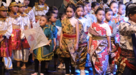 Ratusan penari Kota Tegal menampilkan karya di panggung Baruna Dance Festival 2026 yang menjadi ajang regenarasi penari lokal, Minggu (7/6/26). Foto : Istimewa