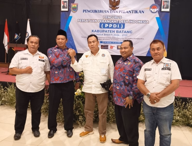 Magus Suprayitno resmi terpilih secara aklamasi sebagai Ketua PPDI Kabupaten Batang masa bhakti 2026-2031 dalam Musda di Hotel Dewi Ratih Batang, Minggu (7/6/26). Foto : Istimewa