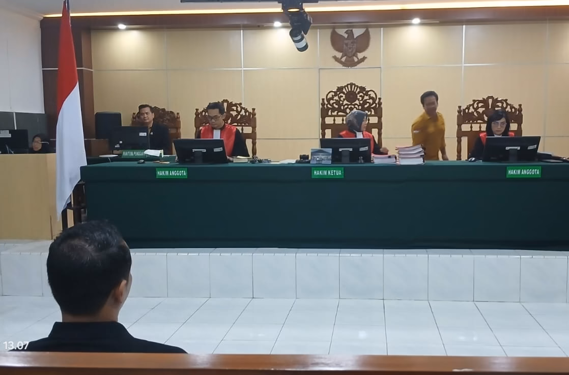 Pengusaha Habib Hasan Alatas diperiksa sebagai saksi dalam sidang lanjutan dugaan kasus penculikan dan kekerasan terhadap Purwanto alias Gacon, penjual martabak di Kecamatan Kedungwuni yang menjadi saksi korban dalam perkara tersebut, Rabu (10/6/26).