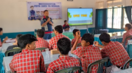 Melalui program PBTR Goes To School, tim PBTR secara berkala memberikan edukasi dan sosialisasi terhadap pelajar SMP di sekitar area dekat Jalan Tol seperti yang sudah dilakukan di SMP 14 Kota Pekalongan, Kamis (11/6/26).