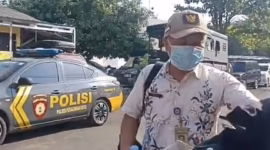 Camat Kedungwuni Bambang usai menjalani pemeriksaan penyidik KPK di Mapolres Pekalongan, Kamis (18/6/26).