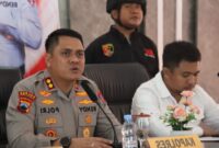 Kapolres Pemalang AKBP Rendy Setia Permana saat memaparkan hasil ungkap kasus dalam semester pertama tahun ini dengan 40 kasus dan 47 tersangka di Mapolres setempat, Selasa (30/6/26). Foto : Istimewa