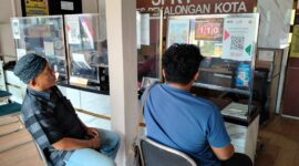 Perwakilan UMKM Heritage melaporkan Ketua Yayasan Rumah Berdaya selaku penyelenggara festival yang gagal terealisasi ke Polres Pekalongan, Selasa (30/6/26).