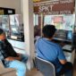 Perwakilan UMKM Heritage melaporkan Ketua Yayasan Rumah Berdaya selaku penyelenggara festival yang gagal terealisasi ke Polres Pekalongan, Selasa (30/6/26).