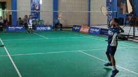 Ratusan atlet bulu tangkis dari tujuh klub di Kabupaten Batang adu tangkas dalam kejurkab sebagai persiapan menuju Sirkuit Nasional di Yogyakarta, Sabtu (4/7/26). Foto : Istimewa