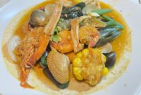Meski baru dirintis sepekan, usaha kuliner Seafood MA Food sudah mulai menjadi jujukan penggemar masakan laut di sekitar Kabupaten Pekalongan