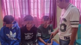 Tiga pelajar SMP di Kabupaten Batang diamankan Polsek Tulis setelah gagal tawuran, Jumat (24/7/26). Foto : Istimewa