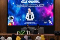 Dosen Program Studi PIAUD UM Bandung, Dr. Esty Fatinisna mengingatkan orang tua agar lebih waspada terkait anak tantrum berulang dengan intensitas tinggi yang dijelaskan dalam Seminar Hari Anak Nasional di Bandung, Senin (27/7/26). Foto : Istimewa