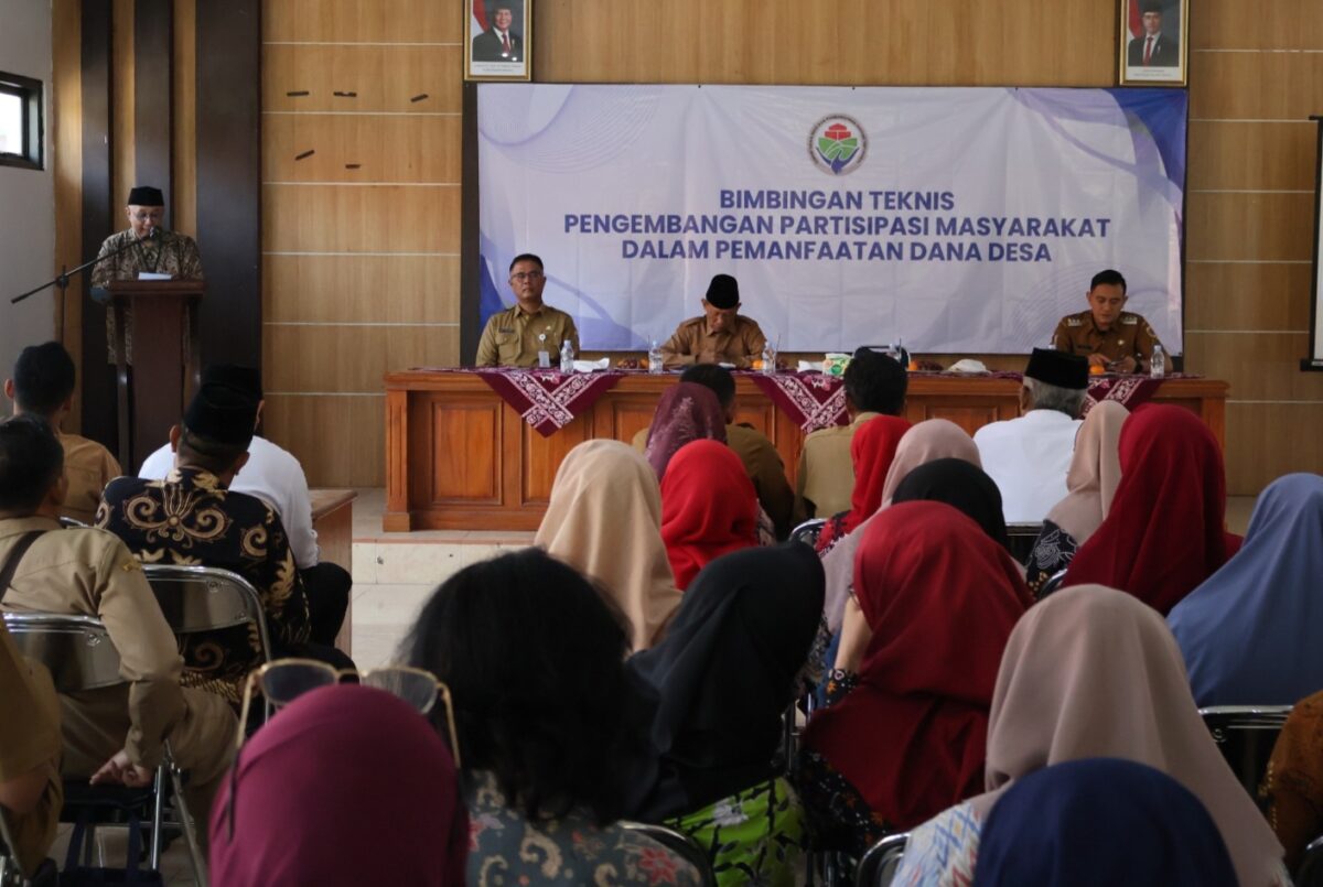 Kecamatan Jatibarang di Kabupaten Brebes, ditunjuk sebagai pilot project pengembangan partisipasi masyarakat dalam pemanfaatan Dana Desa yang diawali dengan Bintek di aula setempat, Senin (27/7/26). Foto : Istimewa