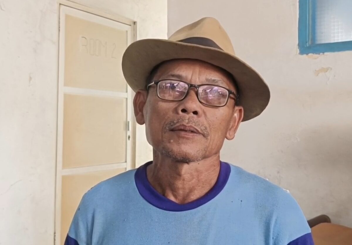 Tri Kamto kakak kandung korban Rosyanto saat berada di kamar jenazah RSUD Kraton Pekalongan mengungkap adiknya tersebut tidak diketahui memiliki masalah dengan orang lain maupun keluarga sebelum peristiwa terjadi, Selasa (28/7/26).
