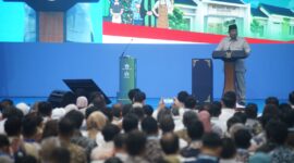 Gubernur dan bupati di Indonesia bakal dikumpulkan Presiden Prabowo Subiant di Jakarta dalam rapat khusus membahas Gerakan Nasional Indonesia Bersih saat berbicara di acara akad massal KPR subsidi di Kabupaten Batang, Kamis (30/7/26).