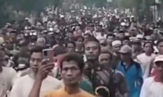 Ribuan Warga Bantarbolang Pemalang Padati Jalan Provinsi Antar Kepala Desa ke Makam, Sosok Sukandar Tinggalkan Jejak di Hati Masyarakat