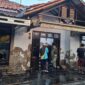 Sebuah rumah milik warga Desa Siwuluh, Kecamatan Bulakamba hangus terbakar yang diduga disebabkan oleh bara obat nyamuk bakar, Senin (3/8/26). Foto : Istimewa