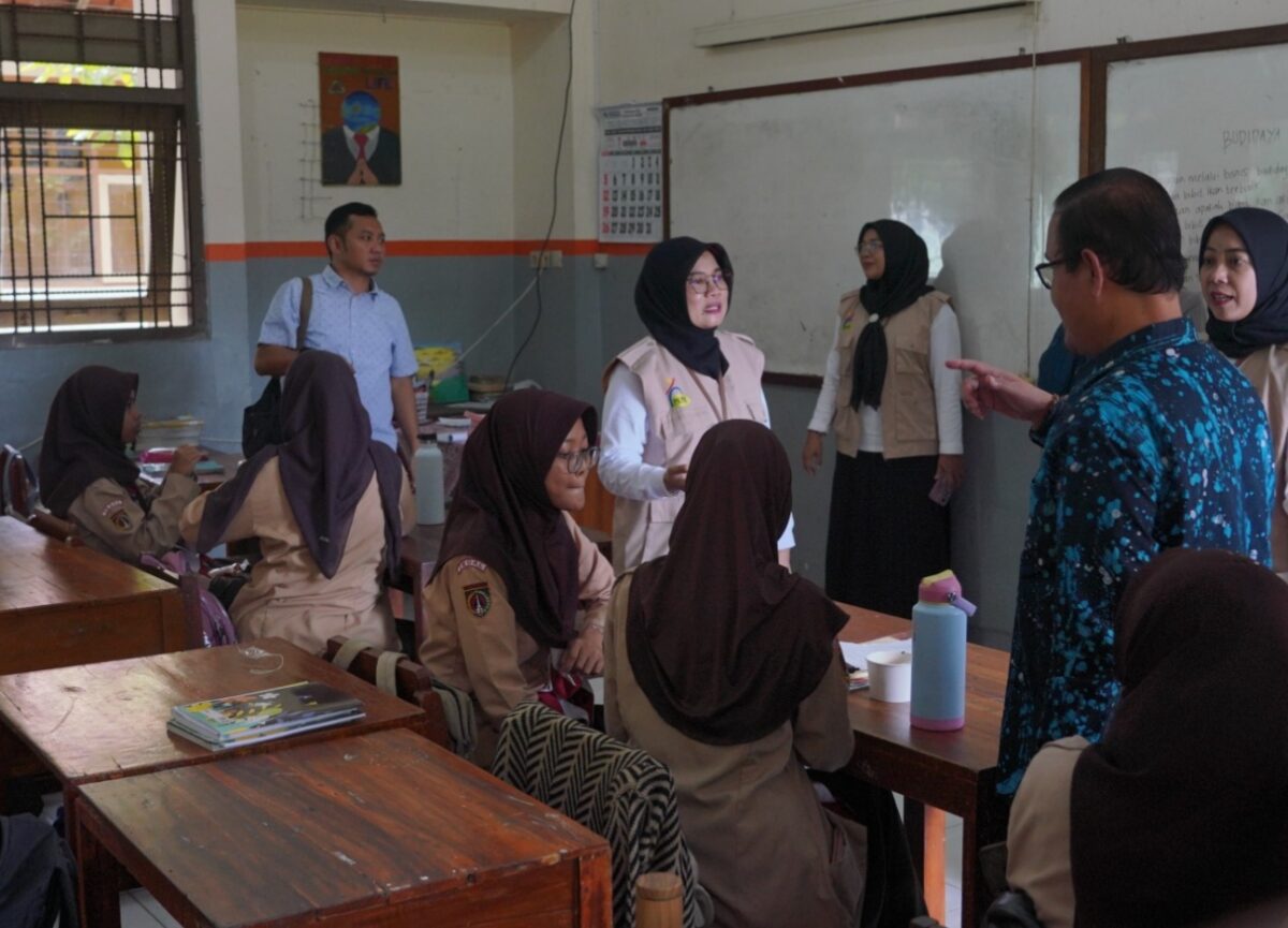 Penanganan stunting di Kabupaten Tegal kini mulai menyasar remaja putri di tingkat SMA dengan mengkonsumsi tablet tambah darah dan pemantauan kepatuhan melalui aplikasi, Senin (3/8/26). Foto : Ilustsrasi