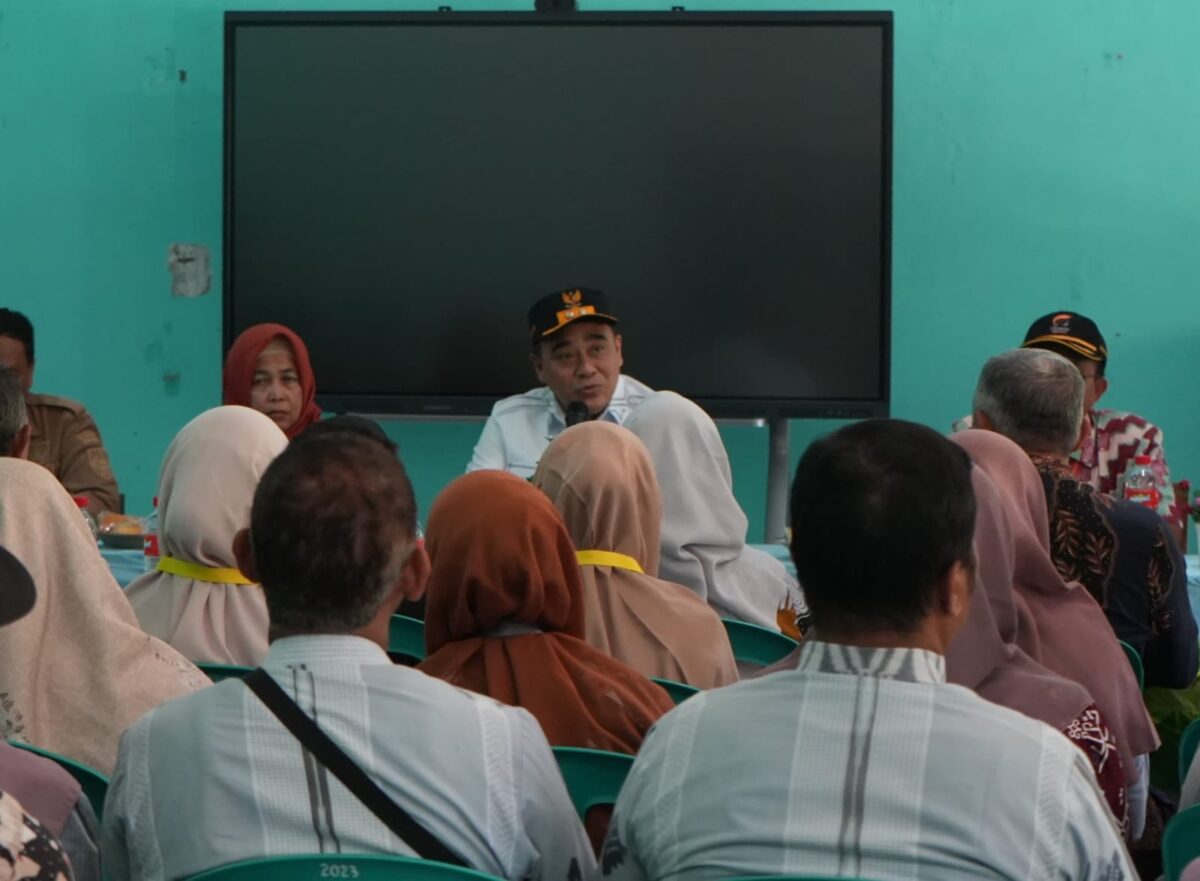 Plt Bupati Pemalang datangi SMP N 3 Randudongkal dan janjikan pasang cctv di tiap sekolah, Kamis (6/8/26). Foto : Istimewa