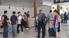 Sebanyak 273.533 penumpang tercatat menggunakan tiga layanan kereta api aglomerasi yang berhenti di Stasiun Pekalongan, Senin (10/8/26). Foto : Istimewa