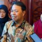 Kepala BI Jateng Mohamad Noor Nugroho mengingatkan daya beli masyarakat di tengah melambatnya pertumbuhan ekonomi Jateng dari 5,89 persen ke 5,71 persen saat memberikan paparan di Kota Pekalongan, Kamis (13/8/26).