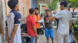 Petugas dari Dishub Kota Pekalongan memberikan pembinaan terhadap jukir resmi dan tidak resmi agar tidak lagi terulang peristiwa serupa di kemudian hari, Jumat (14/8/26).