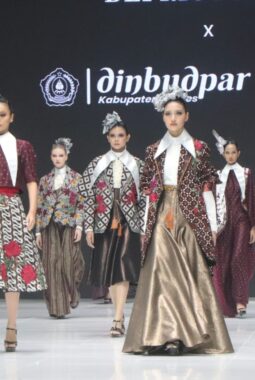 Batik Salem Naik Kelas, Brebes Bidik Pasar Nasional Lewat Jogja Fashion Week 2026
