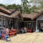 PLN Indonesia Power Unit Bisnis Pembangkitan (UBP) Mrica menyalurkan bantuan sarana air bersih untuk warga Desa Kaliajir, Selasa (1/9/26).