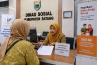Dinsos Kabupaten Batang membuka kesempatan bagi warga yang kondisi kesejahteraannya tidak sesuai dengan desil bisa mengajukan perubahan dengan ketentuan 39 variabel yang menjadi acuan, Selasa (1/9/26). Foto: IlistrasinAI