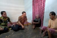 Gubernur Jawa Tengah Ahmad Luthfi dan Bupati Pekalongan Sukirman mendatangi rumah pasangan lansia Dayat dan Darmi setelah kisah keduanya viral dan menjadi perhatian publik, Kamis (3/9/26).