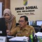 Dinsos Kota Pekalongan mengungkap terdapat 3.280 penerima bansos dicoret dari daftar oleh Kemensos karena terindikasi judol, Jumat (4/9/26). Foto: iIustrasi AI