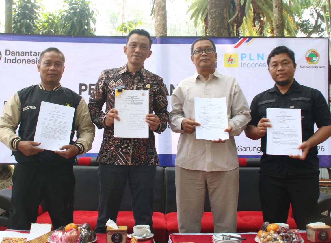 Perjanjian Kerja Sama (PKS) bersama Dinas Pekerjaan Umum dan Penataan Ruang (DPUPR) Wonosobo, Koperasi Bhima Sakti, dan Sumber Mulyo, Jumat (4/9/26). Foto: Istimewa