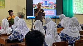 JMS di SMA Negeri 1 Bawang tidak hanya mengenalkan siswa terhadap penyuluhan hukum dan penanganan perkara dari narasumber kejaksaan yang berlangsung, Kamis (10/9/26). Foto: Istimewa