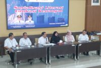 Wali Kota Pekalongan mendorong pemanfaatan sistem keuangan digital untuk memperkuat penyaluran bantuan pemerintah sekaligus mengurangi potensi penyalahgunaan di lapangan, Rabu (16/9/26).