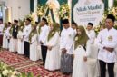 Sebanyak 21 pasangan melangsungkan nikah massal di Gedung Kanzus Sholawat Kota Pekalongan, Sabtu (19/9/26). Foto: Istimewa & Ilustrasi AI
