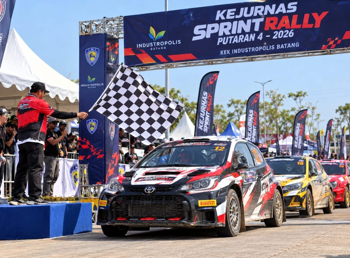 Sebanyak 111 pembalap mengikuti Kejurnas Sprint Rally Putaran 4 Tahun 2026 di kawasan KEK Industropolis Batang, Jumat (25/9/2026).