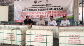 PT BPI bekerjasama dengan DKP Kabupaten Batang dan BP3 menyelenggarakan pelatihan perawatan mesin perahu bagi puluhan nelayan Roban Barat, Rabu (14/12/26).
