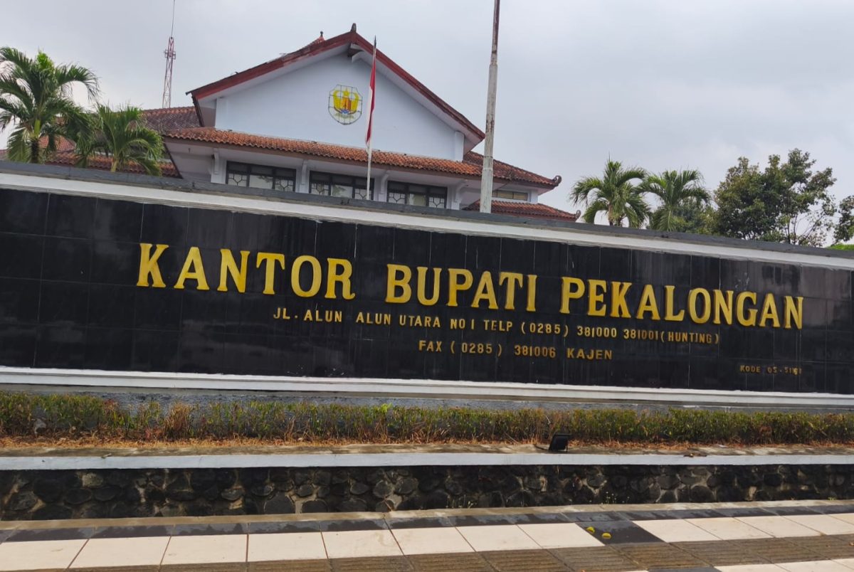 Kantor Bupati Pekalongan di Jalan Alun-Alun Utara Kajen, Kamis (22/10/26).