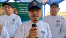 Dirut Pertamina NRE Jhon Anis menargetkan produksi bioetanol pada tahap awal bakal tembus satu juta kiloliter, Jumat (23/10/26).