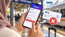 Ilustrasi penumpang membatalkan tiket kereta api melalui aplikasi Access by KAI di tengah perubahan rencana perjalanan. (Foto: PT KAI/Ilustrasi AI)
