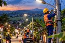 Pemkab Batang mulai melakukan pemasangan 9.100 lampu penerangan jalan di seluruh desa pada Desember 2026 hingga Desember 2027. (foto: ilustrasi AI)
